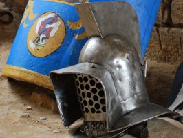 Gladiatorenhelm eines Murmillo Gladiatorenhelm
