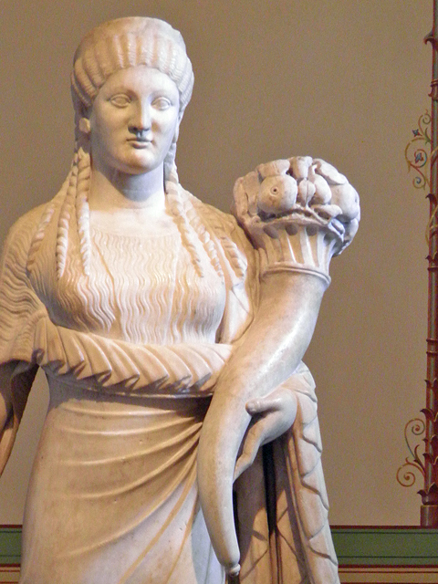 Carole-Raddato-Pompejianum-Fortuna-Statue